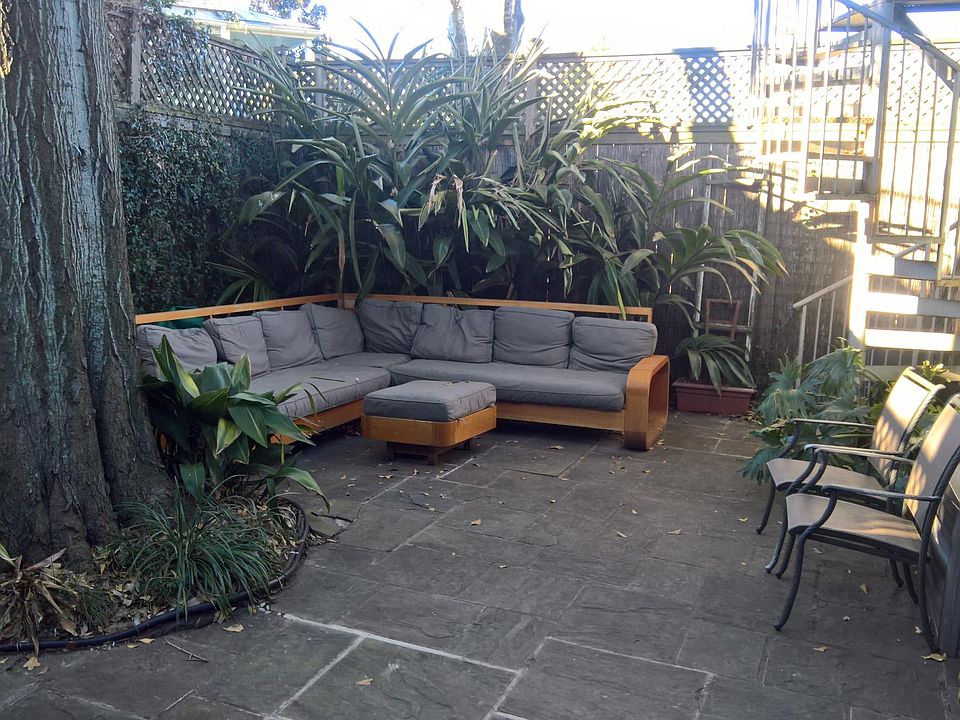 2nd image of 700 Touro St