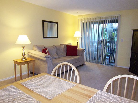 Living & Dining Area