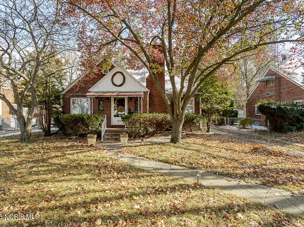 4220 Douglas Rd, Toledo, OH 43613