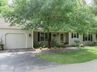 2112 W Crystal Springs Rd, Janesville, WI 53545