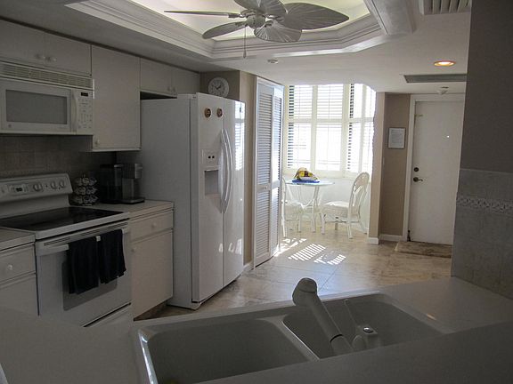 5th image of 8800 S Ocean S Drive #1403