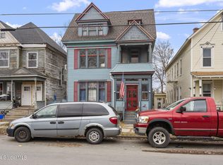 863 3rd Ave, Troy, NY 12182