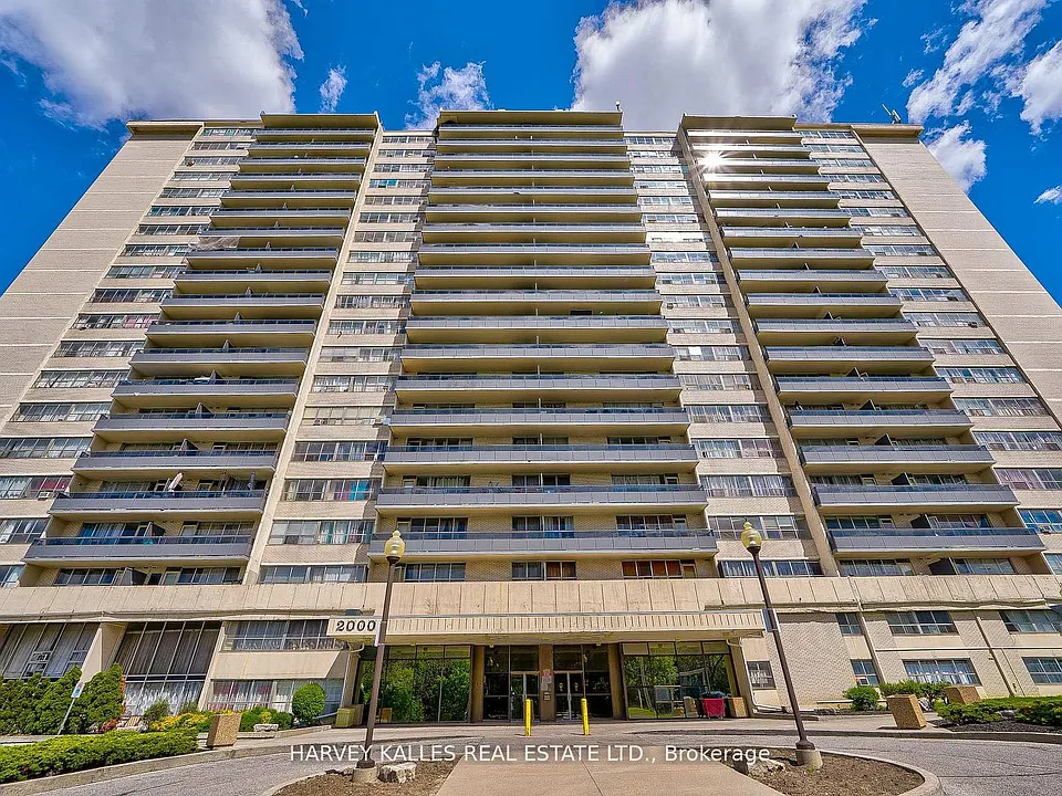 2000 Sheppard Ave W #501