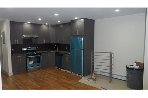 Rented by Kleier Residential | media 23