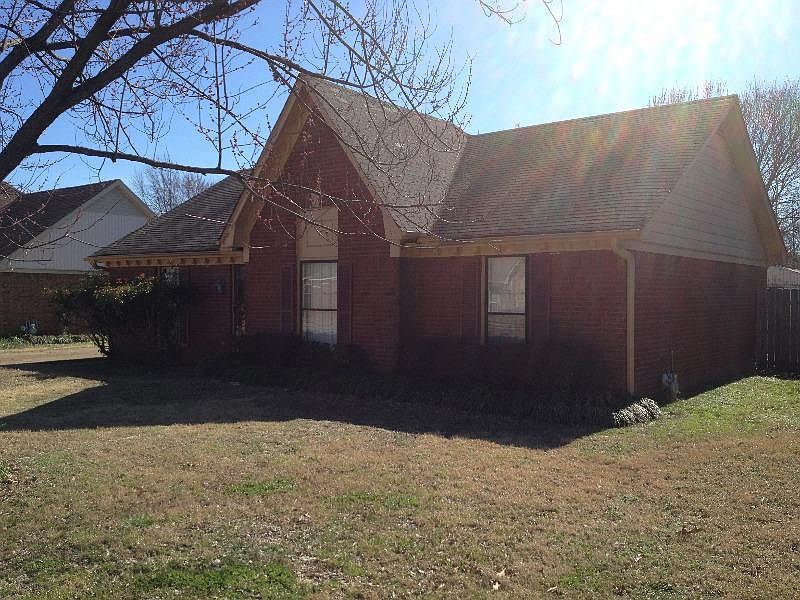 2nd image of 6821 Keystone Dr