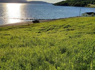 11 Beach Ln, Gillams, NL A2H6B9