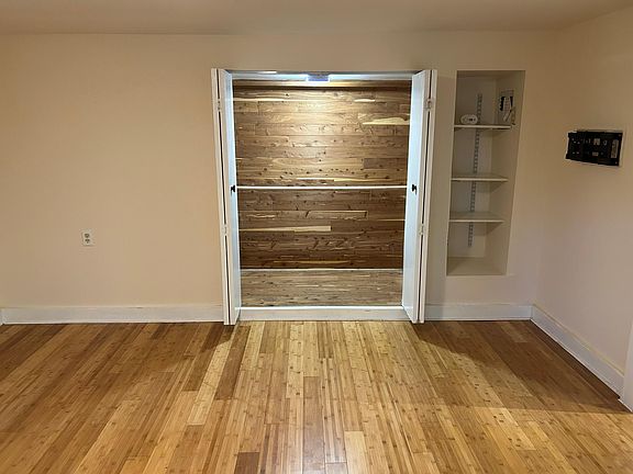 5th image of 1201 Hagan Ave #5