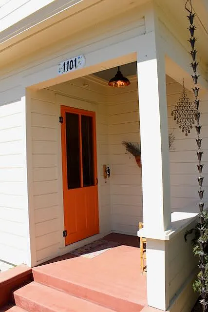 1 bed, 450 sqft, $2,200 — Photo 3