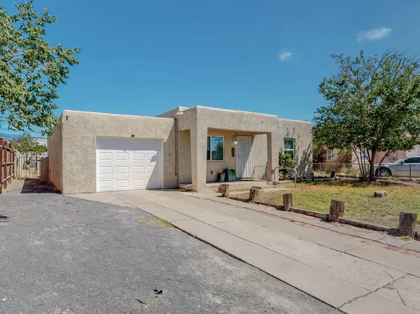 2626 Sierra Dr NE, Albuquerque, NM 87110