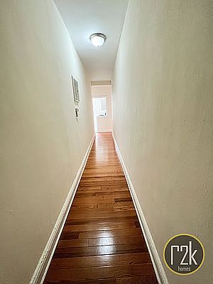 4th image of 20-75 38th St #2B