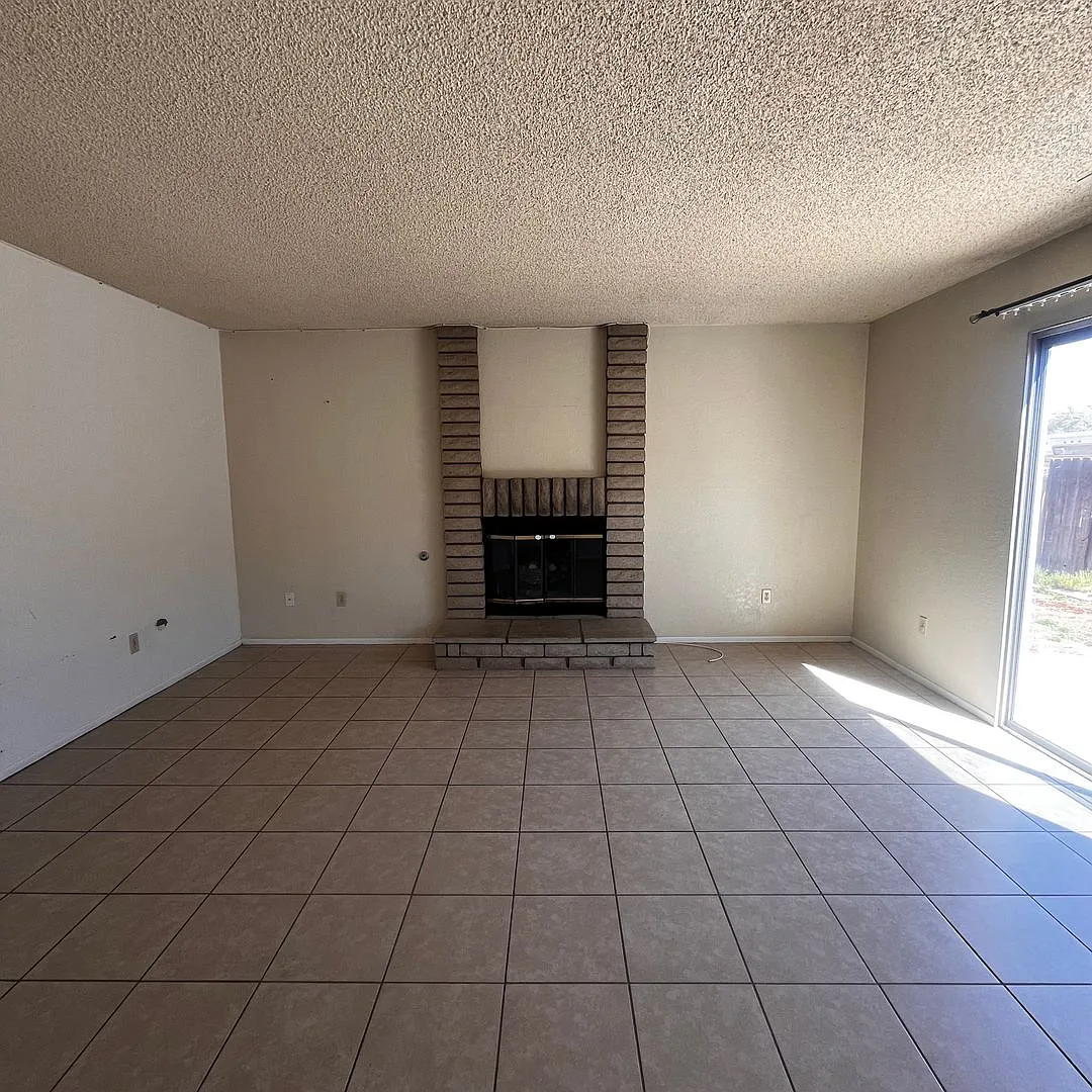13151 Lakota Rd — Photo 3