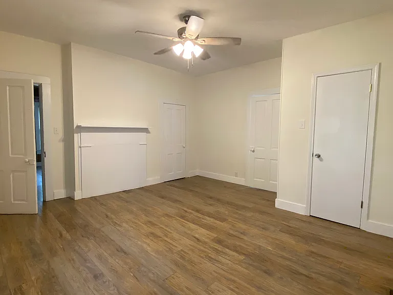 614 Moyers Ave — Photo 5