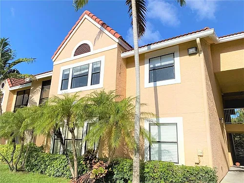 10440 SW 156th Ct Photo 1
