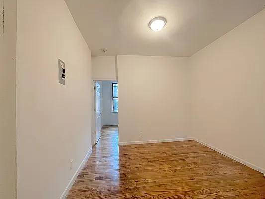 Rented by Compass | media 3