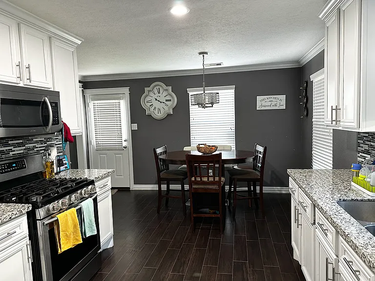 21827 Paril Creek Dr — Photo 18