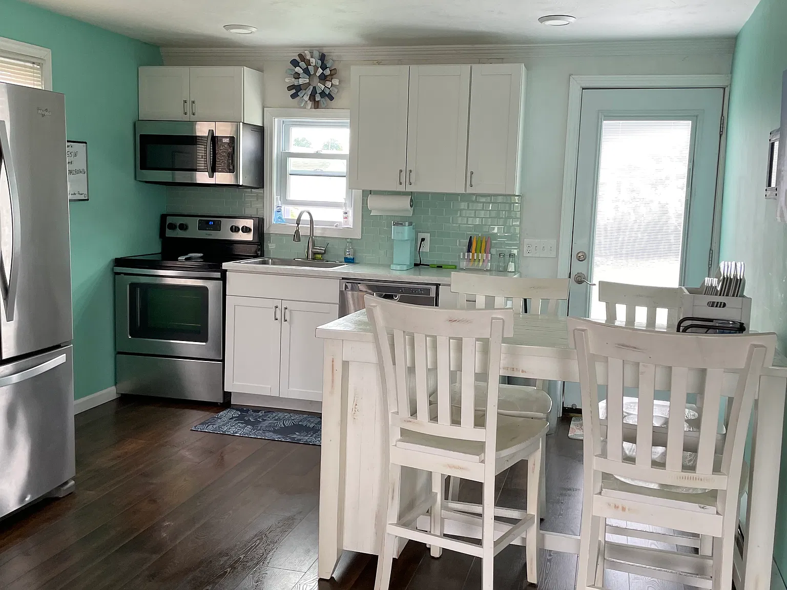 Stanton Ave, Narragansett — Photo 2