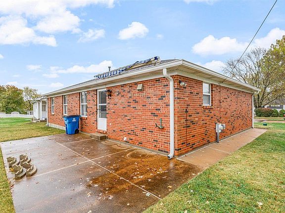 5th image of 8225 Mastis Meadows Ct