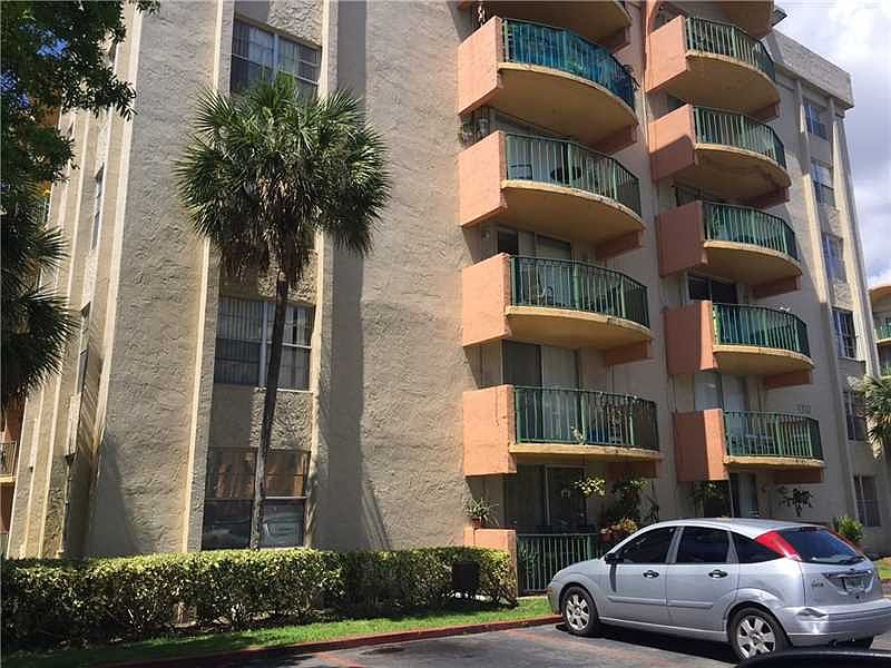 1st image of 9310 Fontainebleau Blvd APT 313