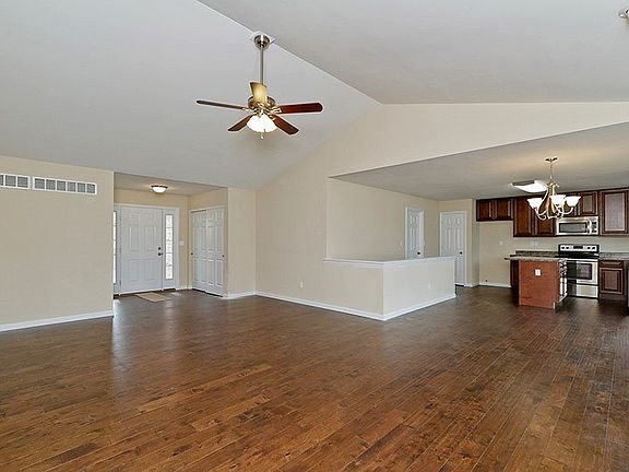 Great Room & Entry