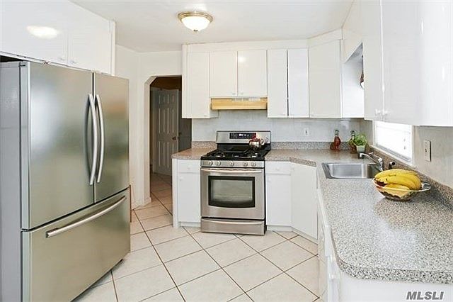 1st image of 544 N 2nd St