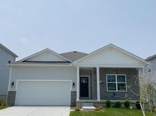 303 Sandburg Dr, Lithopolis, OH 43136