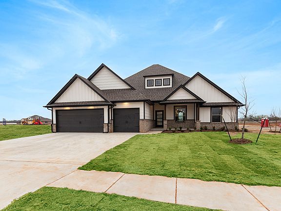 Homes by Taber Poppey Bonus Room 5 Bed Floor Plan - 15904 Coneflower Dr - Lone Oak North