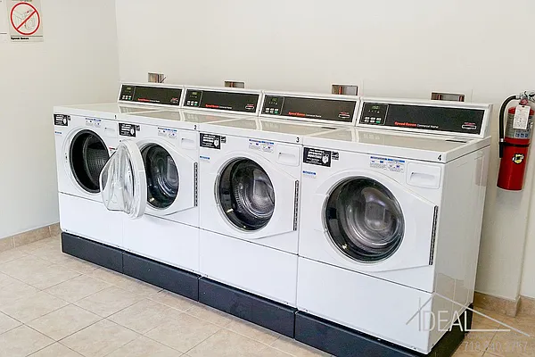 Rented by Ideal Properties Group | media 27