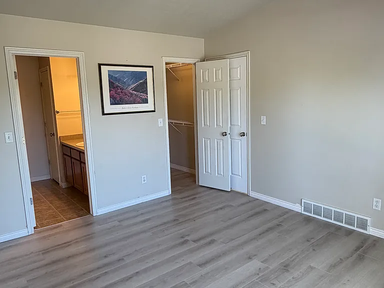 9661 S Villa Springs Cv — Photo 15