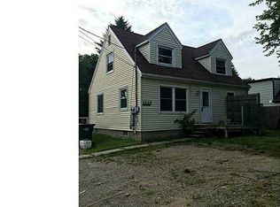 3525 Ruth Ave, Lansing, MI 48910