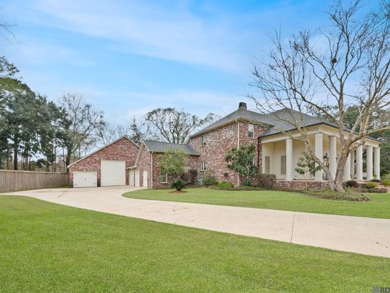 6895 Hunters Way, Denham Springs, LA 70726
