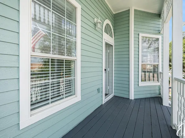 3515 Winnie St, Galveston, TX 77550