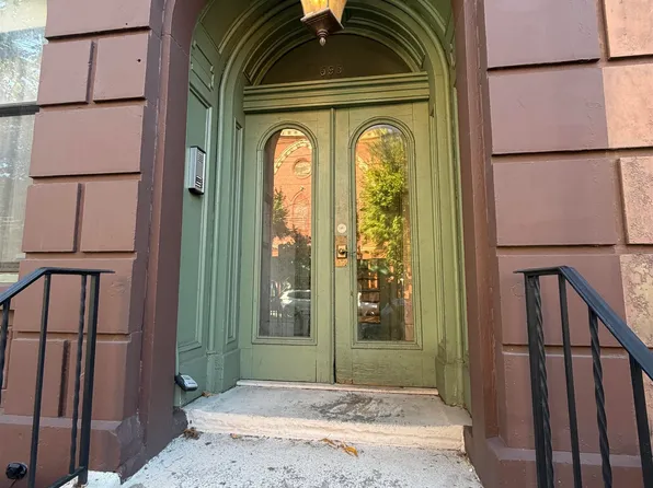 595 Jersey Avenue image 1 of 38