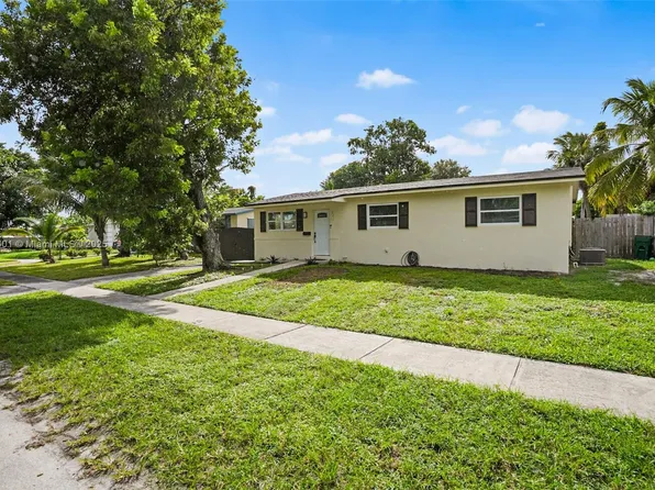 621 SW 50th Ter, Margate, FL 33068