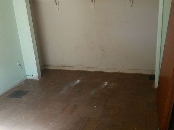 4 Bedroom