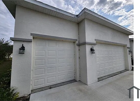 3 bed, 2487 sqft, $3,000 — Photo 2