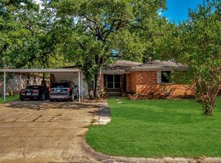 10435 Springhaven Dr, Dallas, TX 75217