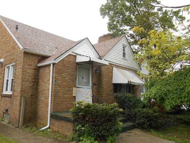 1st image of 427 Sewell Dr