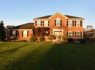 2819 Rolling Green Ct, Burlington, KY 41005