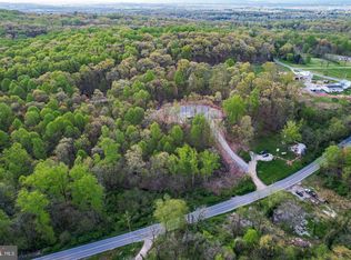 5195 Bull Rd, Dover, PA 17315