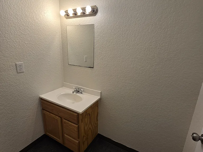 126 Alton Ave #C3 — Photo 6