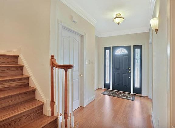 5th image of 11424 Pinedale Dr