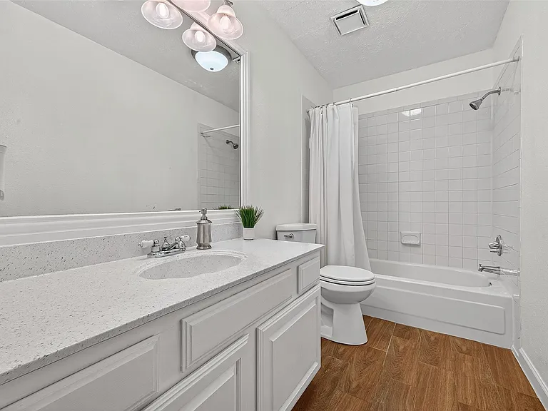 5323 Windsong Trl — Photo 23
