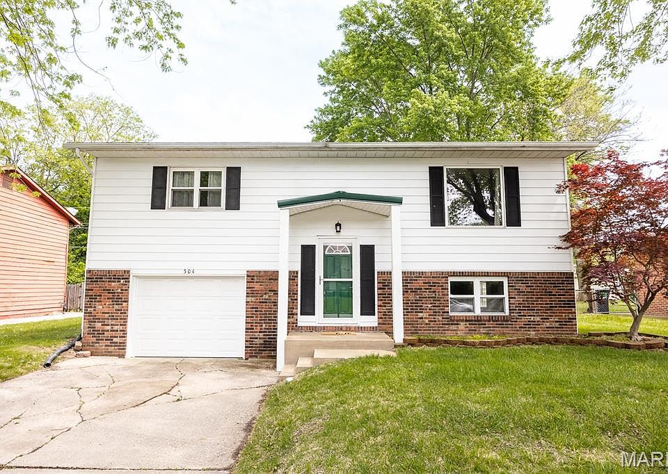 1st image of 504 Joseph Dr