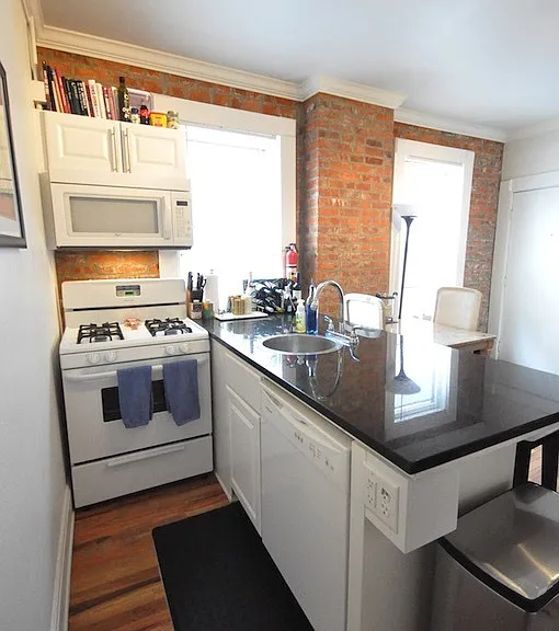 842 S 3rd St — Photo 3