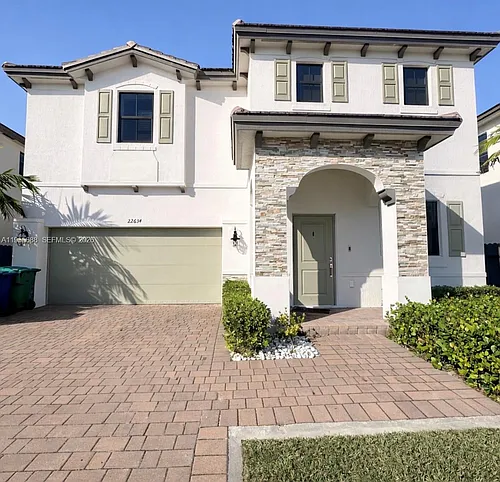 22634 SW 131st Pl Photo 1
