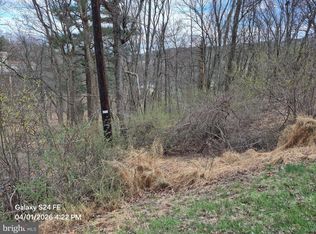988 Horseman Dr, Auburn, PA 17922