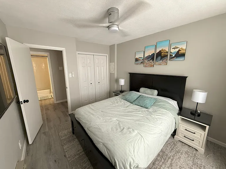 4614 Grand Ave NE #A — Photo 12