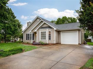 1 Montford Ct, Greensboro, NC 27455