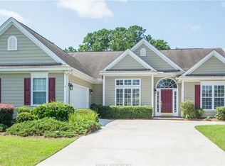 4 Crescent Cir, Bluffton, SC 29910