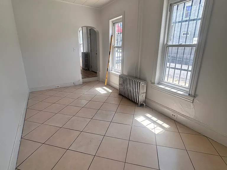 349 Miller St #1 — Photo 4